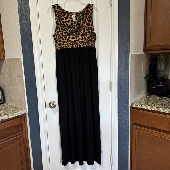 Bellamie Sleeveless Maxi Tank Dress Size XL Black Cheetah Print Shirred Summer - Picture 1 of 10